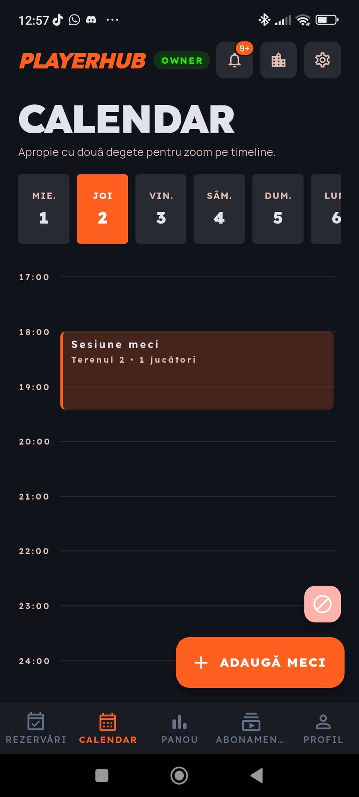 Calendar timeline cu rezervările terenurilor în PlayerHub